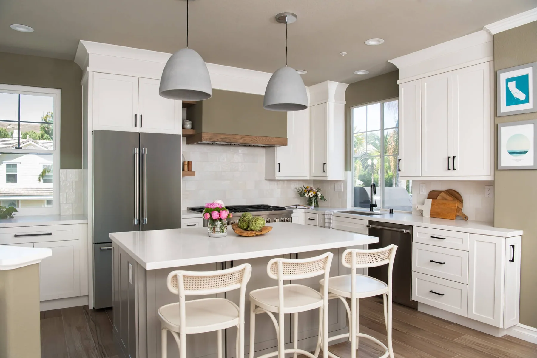 Why Quartz Keeps Beating Granite in Duluth, GA Kitchens - And When Natural Stone Still Wins